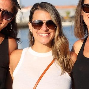 Meet your Posher, Rebecca